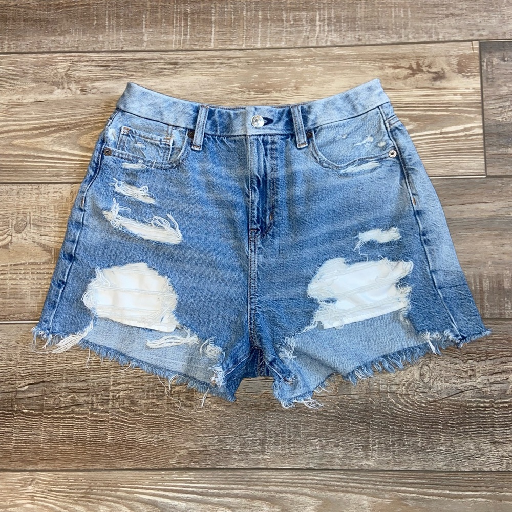 AE Curvy Mom Shorts